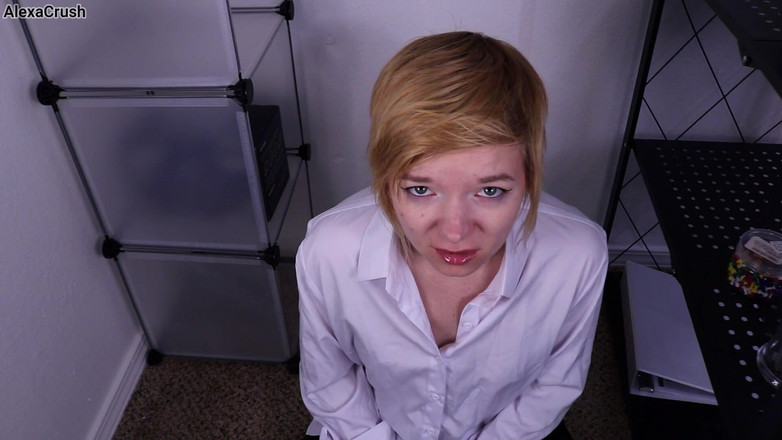 AlexaCrush: Ditangkap dalam blowjob sudut pandangan pertama bilik stoking