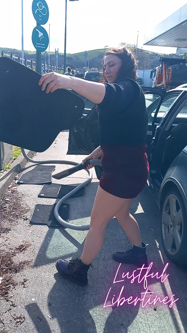 Car Cleaning Outdoor Pee (Lustful Libertines) Car Cleaning Outdoor Pee (Lustful Libertines)
