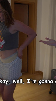 Nevlastní sestra šokována, když se nevlastní syn vystříká do nevlastní matky při sdílení sexu v posteli v hotelovém pokoji (feat. Kisscat)