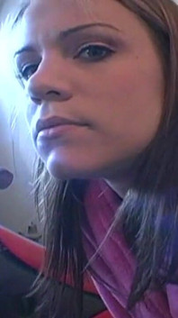 Addison Rose fume avec Addison Rose