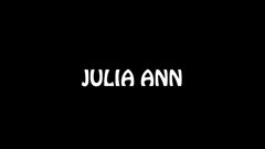 Julia Ann: Julia Ann ve vibratörü