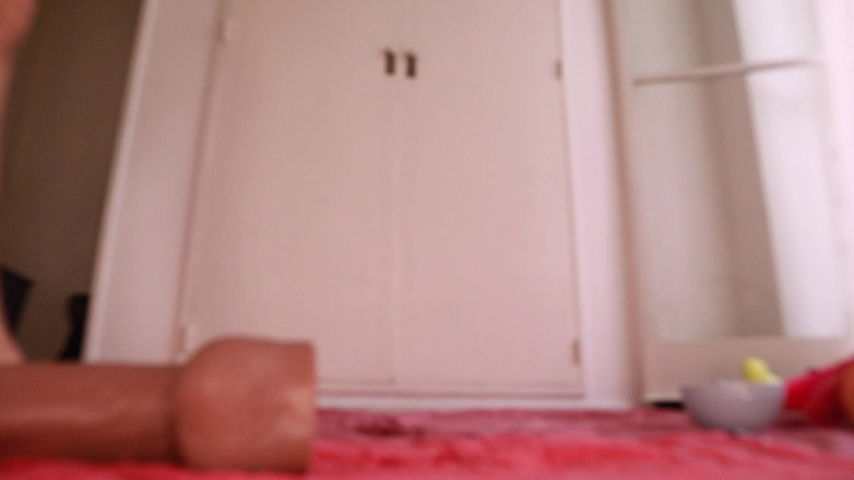 Pipaypipo: Squirting cu penis XL