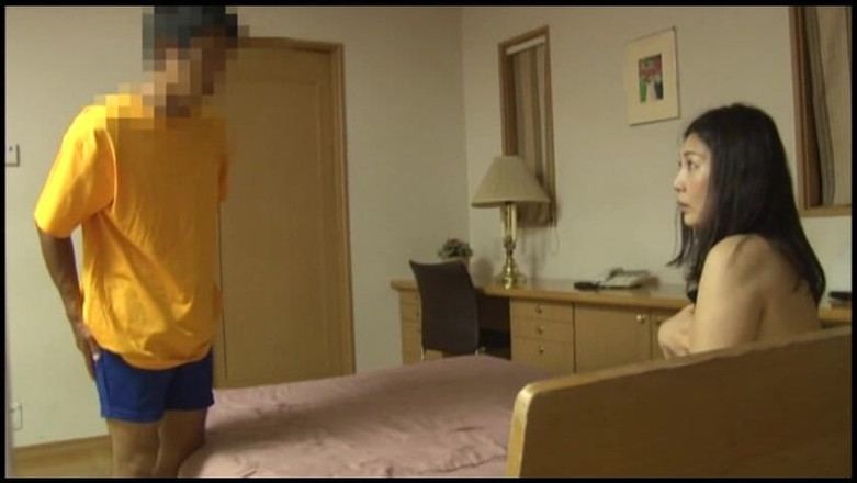 Raptor Inc: O poveste prostească cu încornorare cu sex cu soția și ginerele său 3