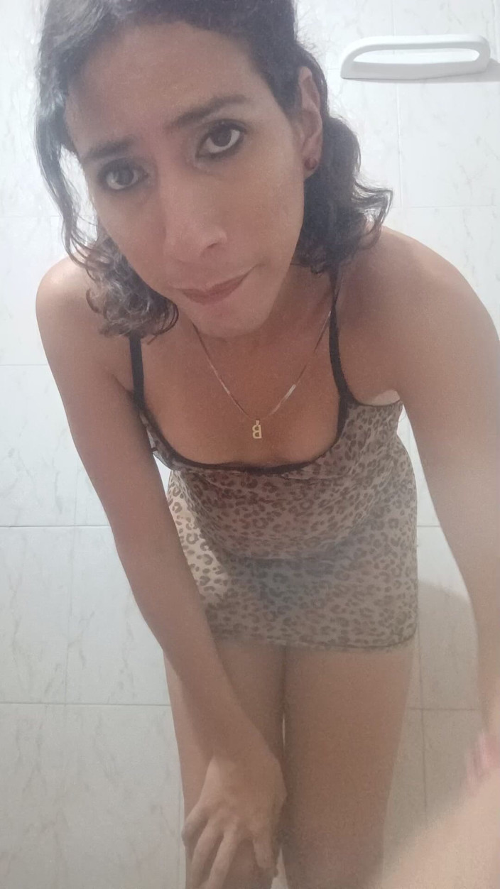 Femboy from Colombia: 이 모든 맛있는 음식들이 당신을 기다리고 있어요