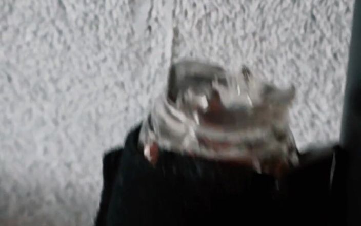 Youngandmature: Selbstgedrehter solo-hengst von MILFs Remote Handy Toy edging: schwanzring, cumshot-explosion