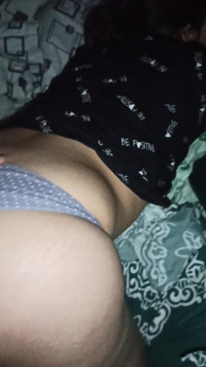 Eatrella j: 義理の娘とセックスする