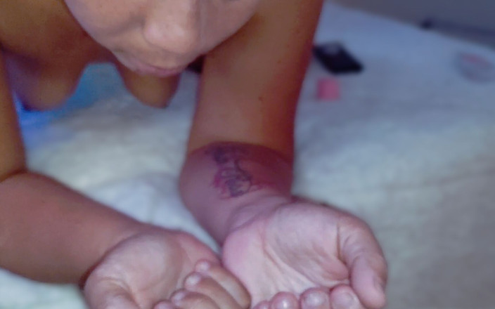 PABLO N3GROBAR: Giantess Lil Midget Huge 45inch Ass 4ft Tall Freak