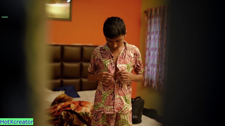 Hot creator: 18歳の男の子がクソ美しいルームメイト!いたずらなバビセックス