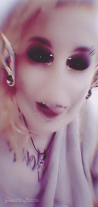 Estrella Steam: Dark elf smokes a cigarette