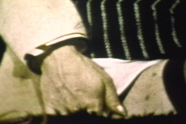 Lovers Of Vintage: Green-tinted Cum Guzzlers Drain Studs in Retro 9-minute Orgy