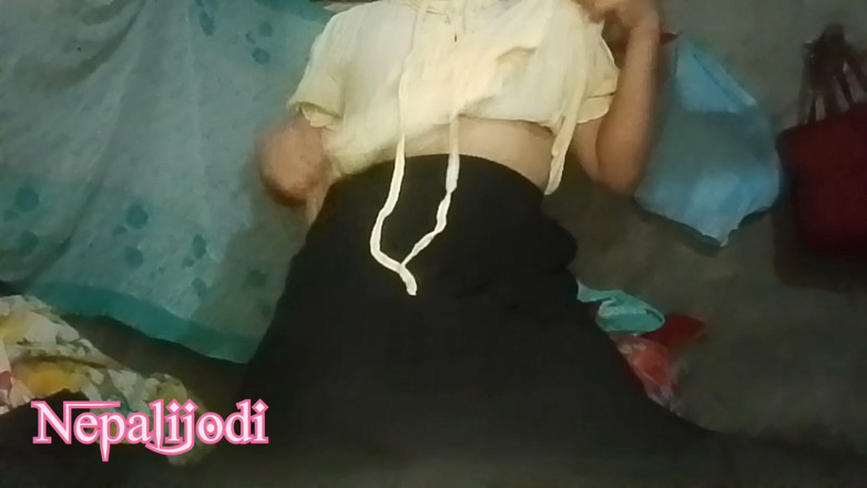 Nepalisexycouple: Completo esguicha menina má com sua buceta. Nepali solo feminino...