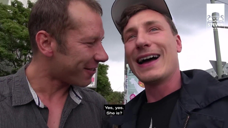 Steven Shame: Tvrdá venkovní trojka: dva chlapi sdílejí milfku kundu