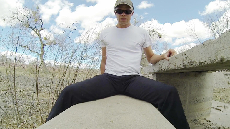 Lapetus: Pissing My Black Pants and White Briefs 4 Parks