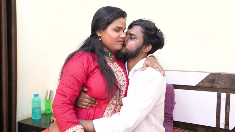 SEXPOSITION69: La vidéo la plus virale du couple tamoul indien complet