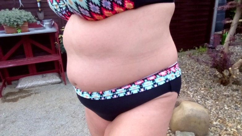 Hot-Pussy66: Yo en bikini