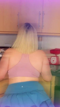 Big Tits and Ass Shaking