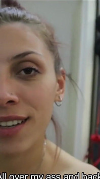 La Mia Inquilina Mi Paga L'affitto Con La Sua Figa E Io Ho Accettato!