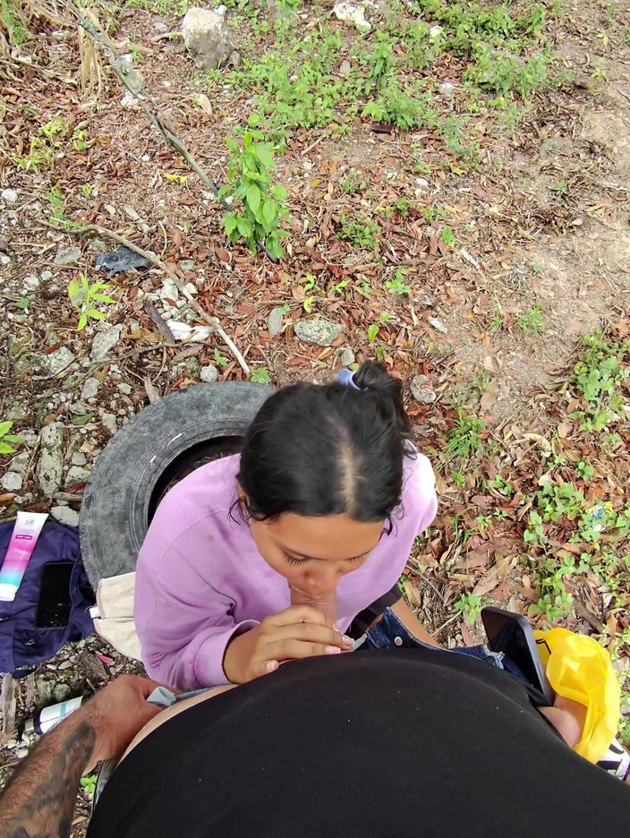 EMY_AND_JONH: Ich wollte seinen schwanz lutschen und ihn im freien ficken...