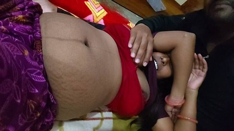 Premi pooja: Girlfriend &amp; Boyfriend Desi Hot Boobs Videos, XXX Big Boobs Desi...