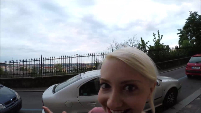 Helena Moeller: Pick up master takes blonde babe