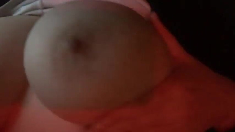 Nipple play 479: bare stan khel bra nippal khel