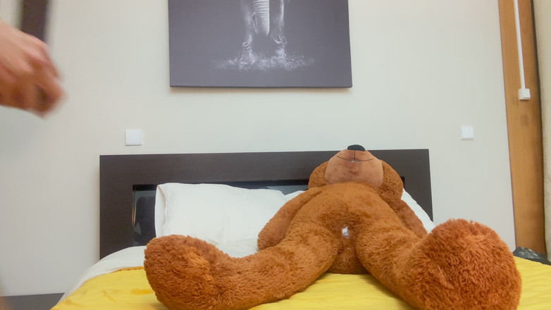 arabeputo: Ho Messo L'orsacchiotto a Quattro Zampe E Sono Venuto Sopra