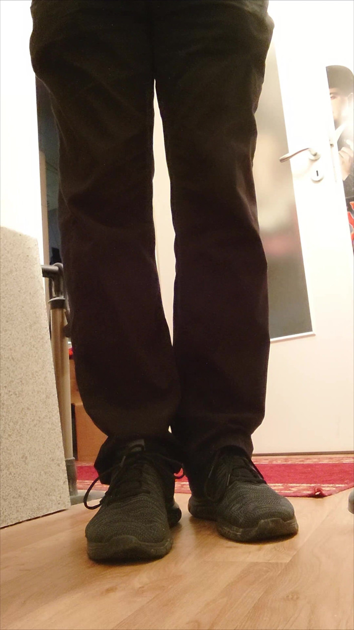 Carmen_Nylonjunge: Fresh From Shopping in the Morning