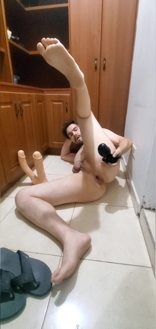 SlutClosetedfag: Protahování mé díry doma