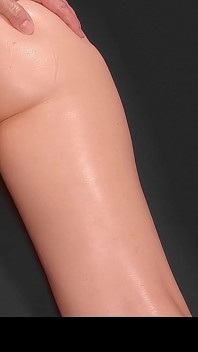 Orta yaşlı seksi kadın üvey annenin gününde klitoris pompasıyla 4 kez doruk noktası oluyor ve oyuncak emiyor