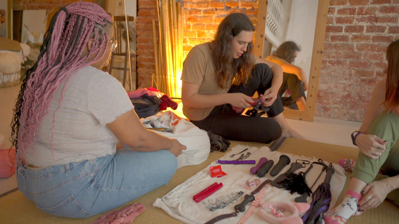 AltPorn4U: ブラッツ・カラダ・プレイ