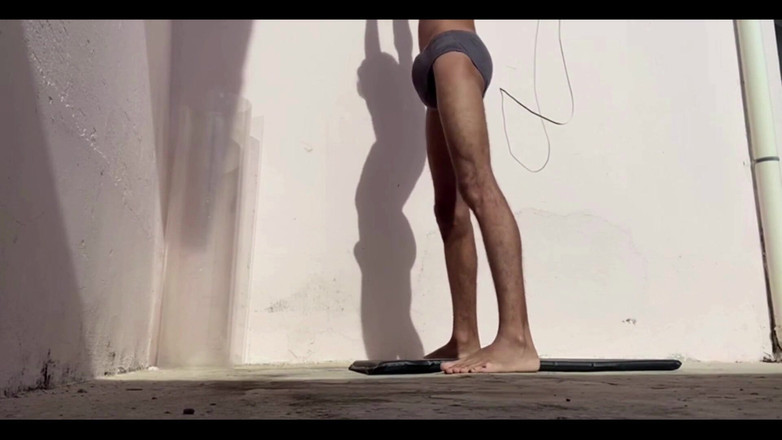 arabeputo: Estirar en la mañana emocionada.