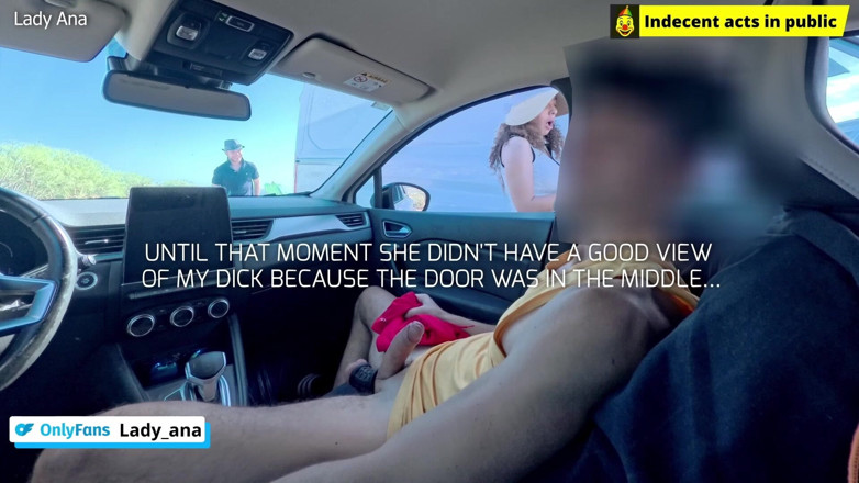 Indecent acts in public: Дівчина з цікавістю підглядає на мій твердий і збочений член