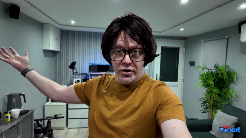 Nerd Pervert: Carli Hudsone Cock Slurping Slut