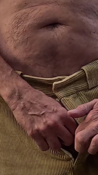 Pisse, éjaculation et pisse encore dans les bois, poitrine et cordes trempées - Rockardglans 211