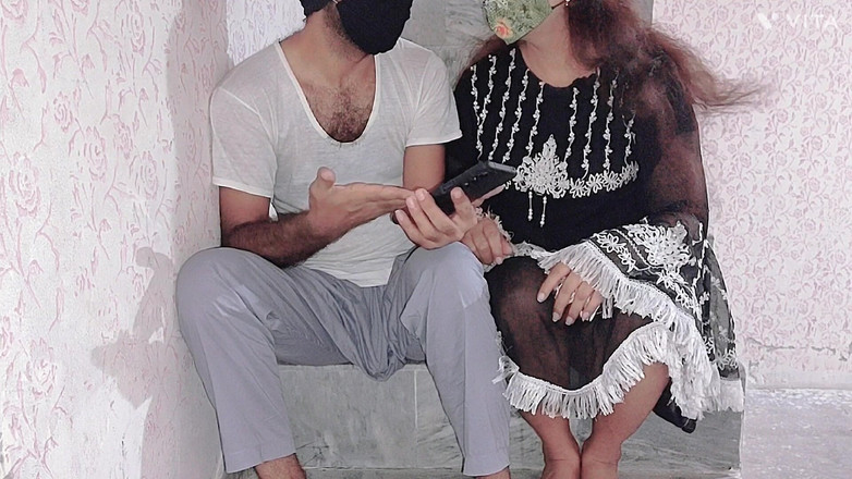 Pakistani CoupleX: Oops, This Girl Was Fucked One Day She Entered the...