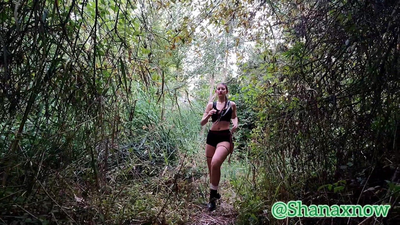 Shanaxnow: Shana Croft de rescate y mamada alfxnow