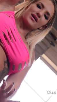 Cali Carter Tłuste nadziewanie majtek