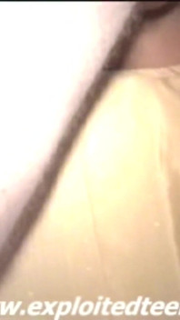 Amateurs vietnamiens exclusifs, Nak, Rin prennent une bite de 10 pouces multiples, léchage de chatte, baise de piston, éjaculation sur la chatte.