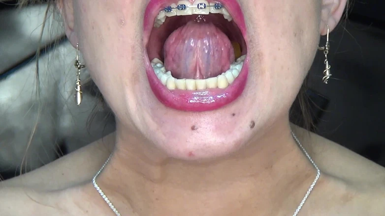 Angel eyes studio: Saya menelan ketulan besar pic