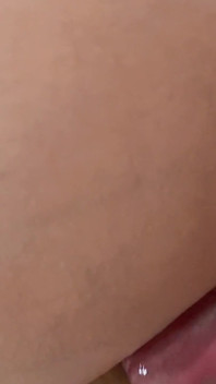 침대에서 쉬고 있는 배다른 아들에게 따먹히는 아름다운 거유 라티나 엉덩이의 PAWG
