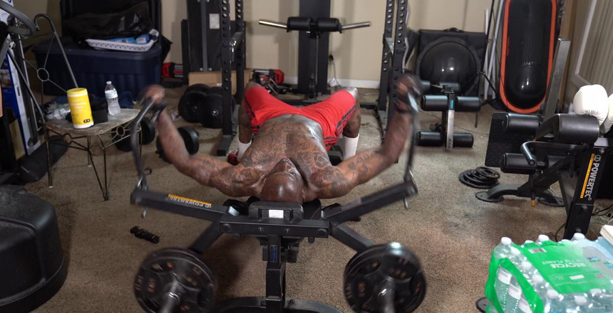 Hallelujah Johnson: Direniş eğitimi egzersizi!