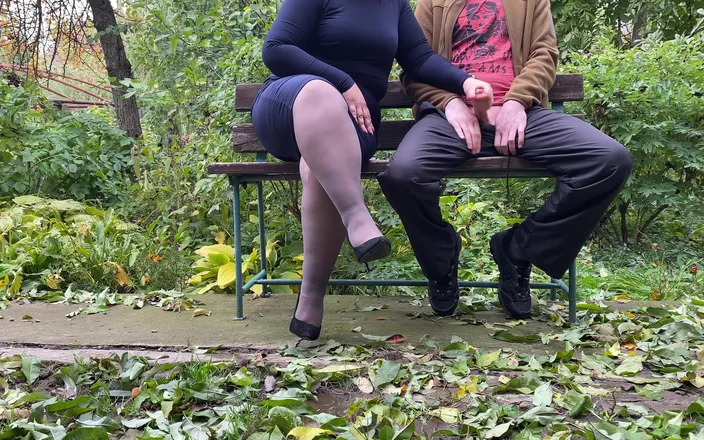 OurFetishLife: My mother-in-law's reaction to jerking off in the park