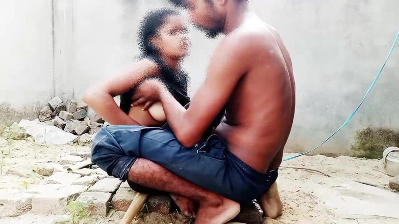 Laxmi deshi: 18 Year Old Indian Village Girl Hard Fucking