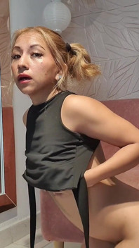 Trasformazione sexy da sottile a provocante