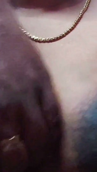 Marido travieso sorprende a su esposa para el sexo