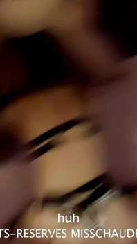 六个男人激烈地操我，射精在我阴道上