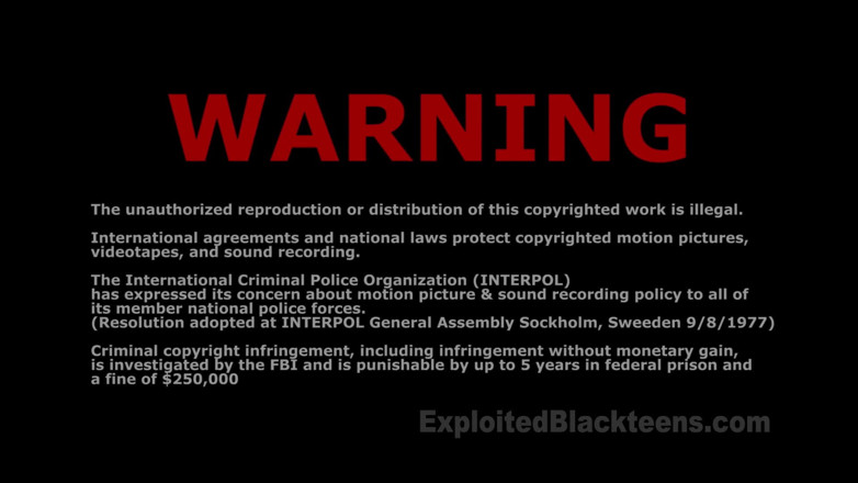 Exploited black teens: สาววัยรุ่นผิวขาวดูดควยต่อหน้ากล้องครั้งแรกในคลิป BJ amateur ผิวดำ