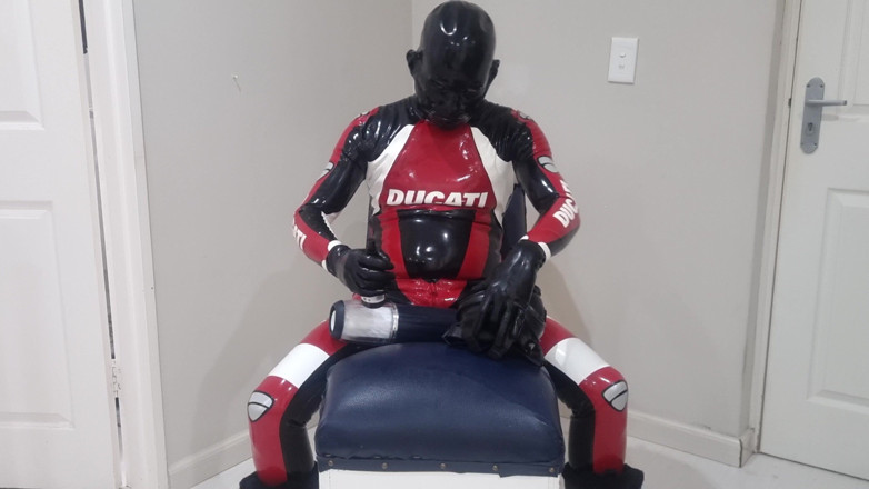 Athos: Ducati Lateks Drone Kontrol Dizisi