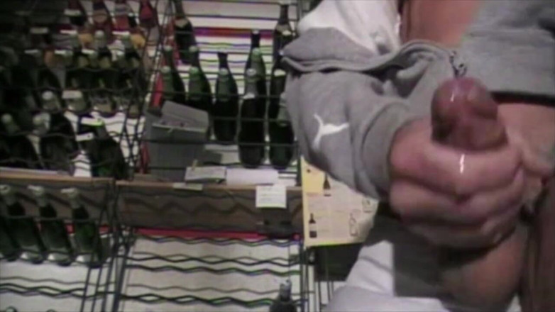 Sneaker gay: Niesamowite sneakersy porno z łuszczącą się chłopcami