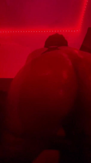 Harley Harper: 레드 라이트 스페셜